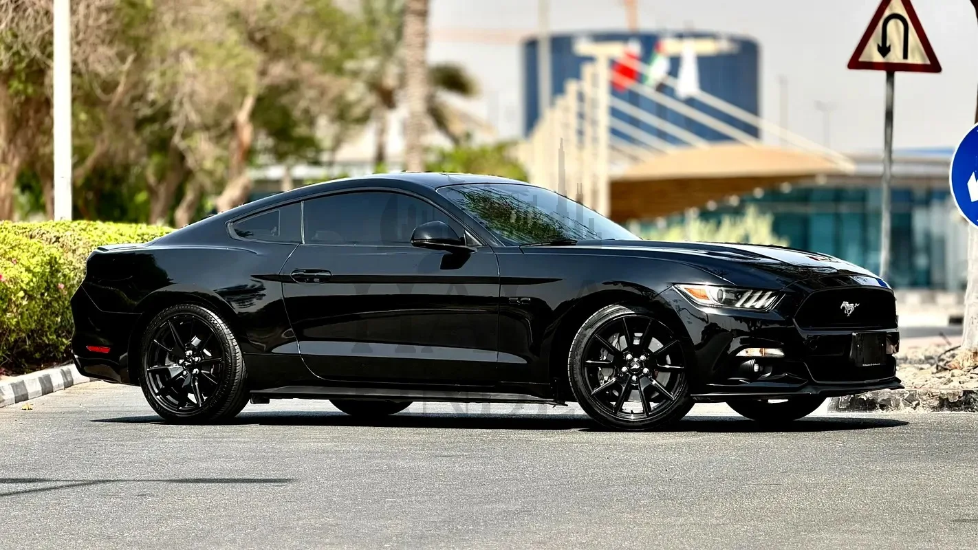 2017 Ford Mustang GT 5.0L V8 GCC Specs