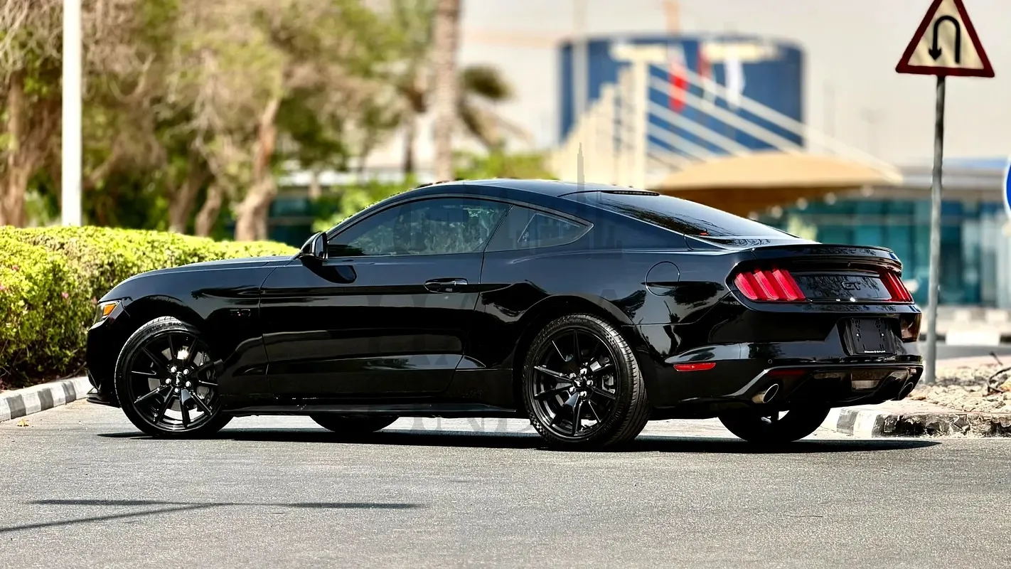 2017 Ford Mustang GT 5.0L V8 GCC Specs
