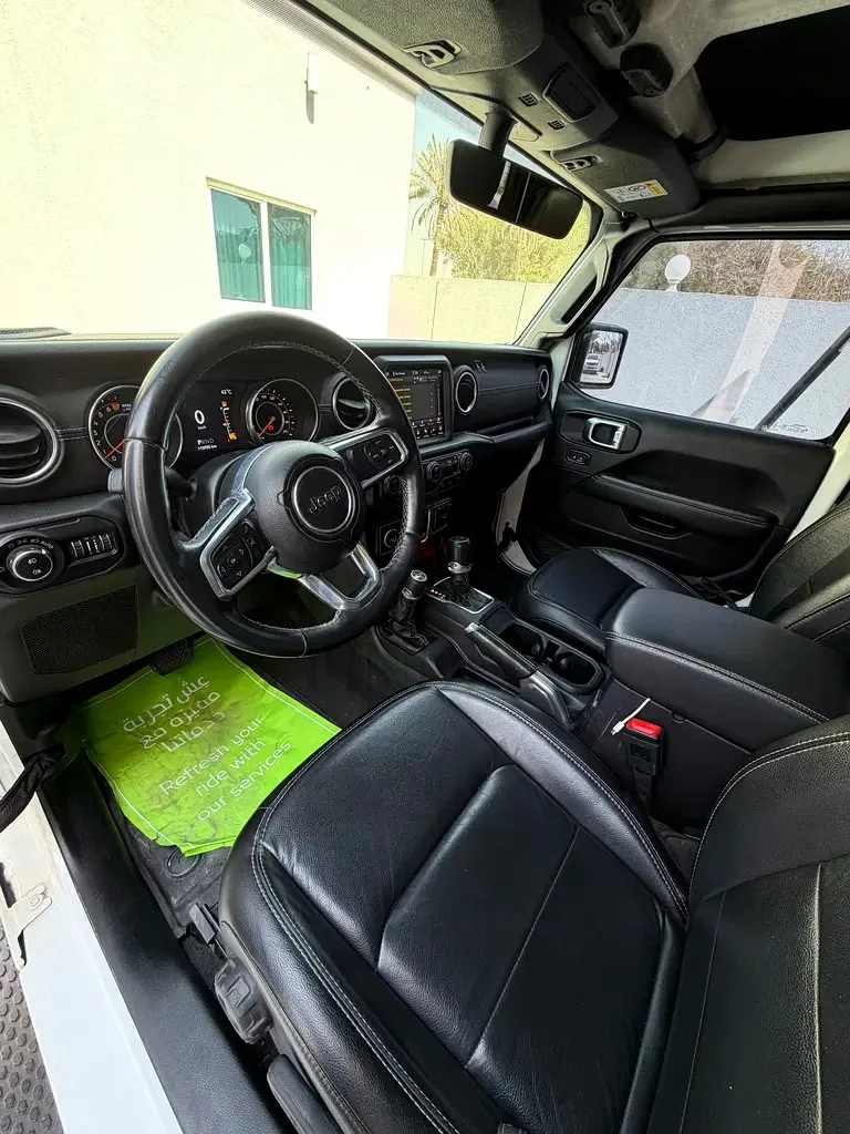 2020 Jeep Wrangler Sahara GCC Specs | First Owner